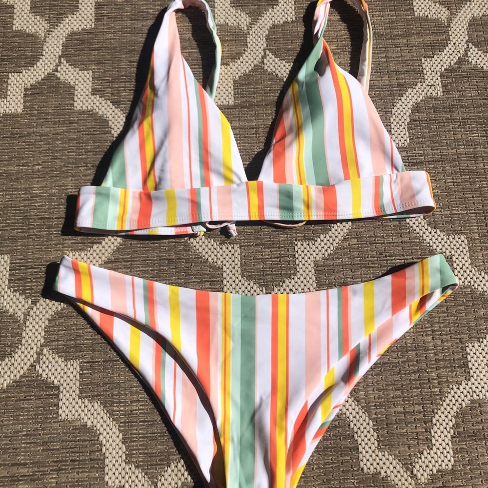 Colorful bikini NEVER WORN!!!!